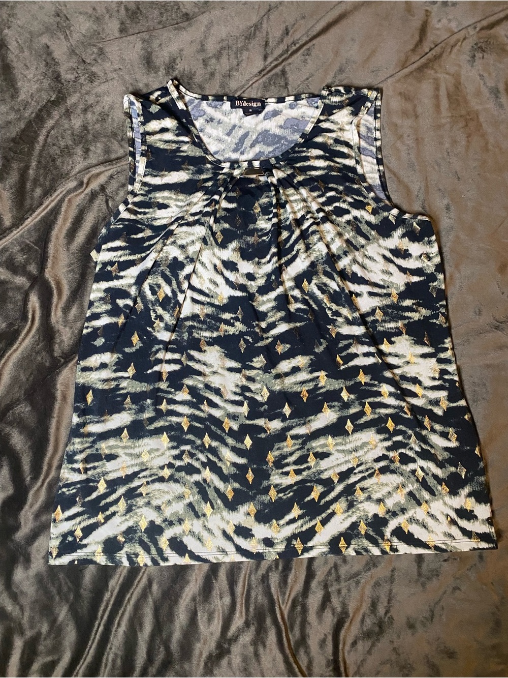 Sleeveless Printed Tank Top in Navy, White & Gold - BYdesign